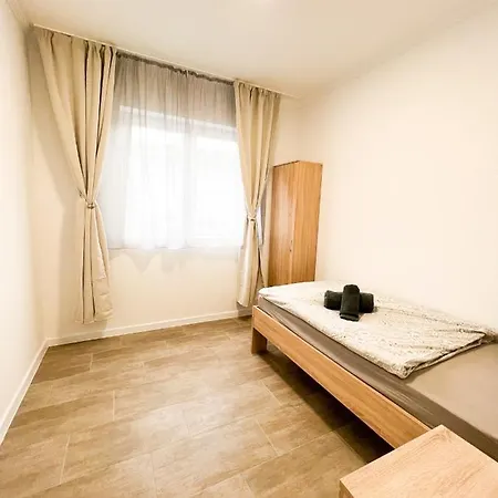 Апартаменты Gastehaus, Monteurtraum Nahe A14, Messe, Hbf Лейпциг